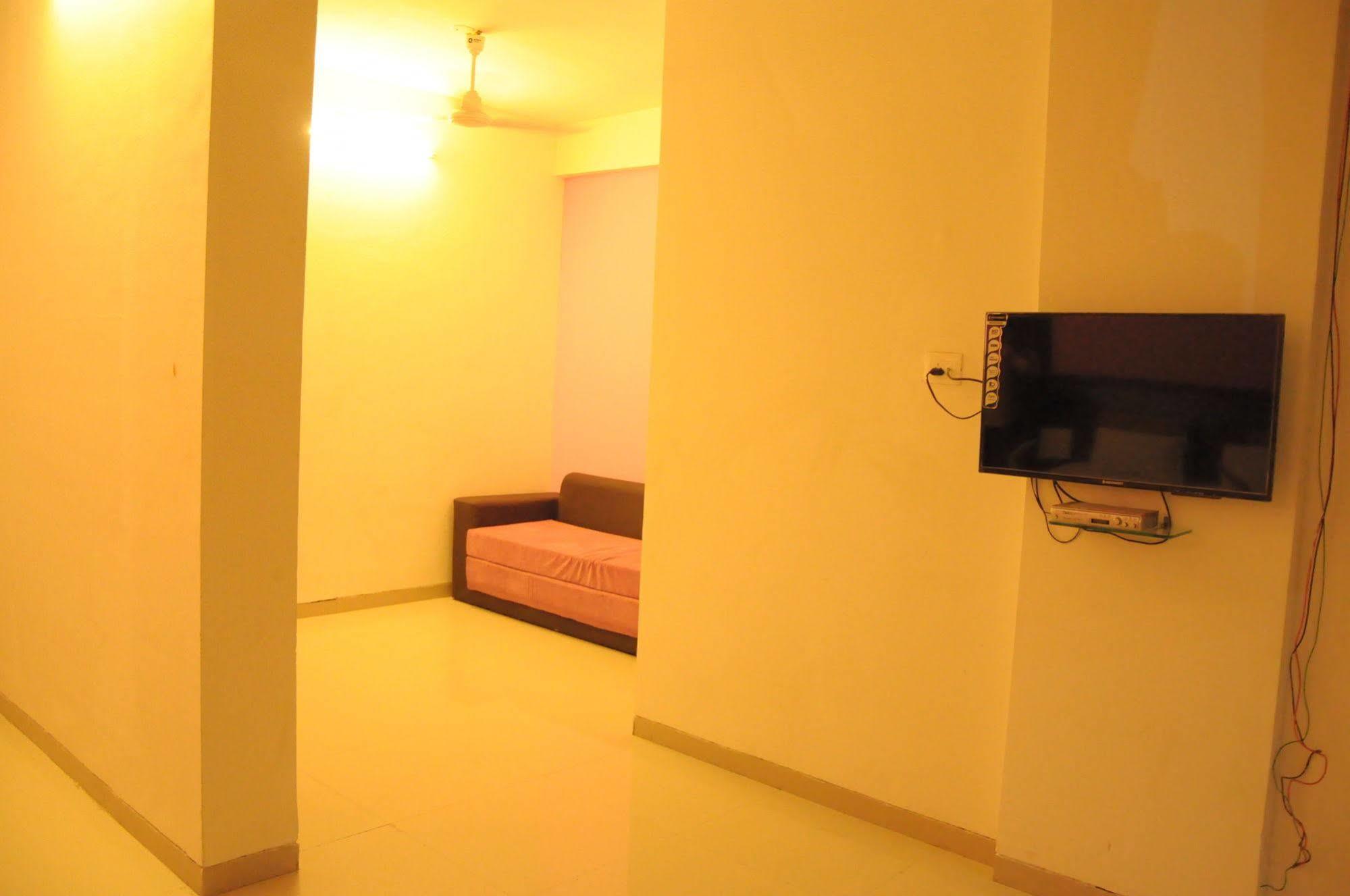 Hotel Malhar Palace Shirdi Eksteriør billede